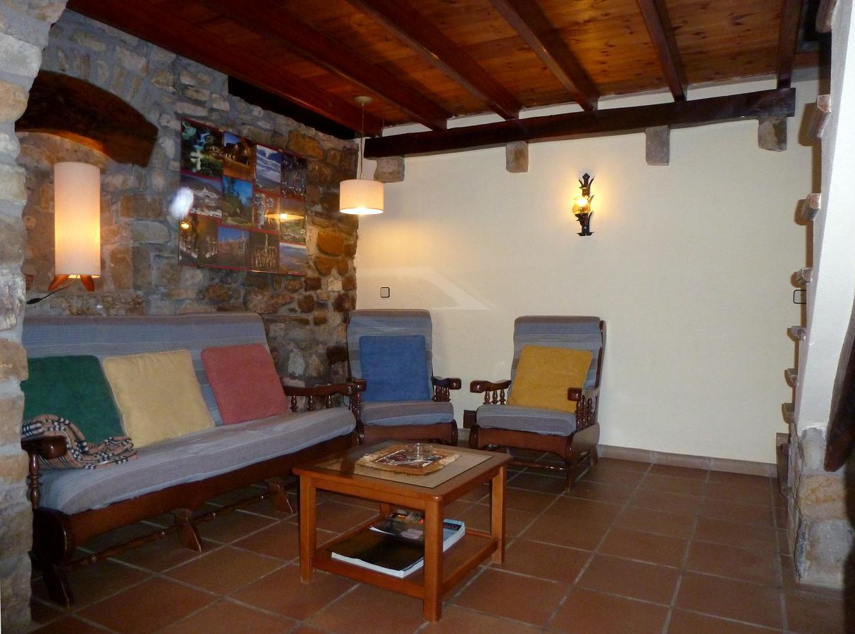 Can Mahola Beuda Exterior foto